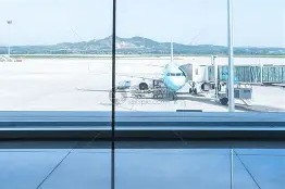 欧宝体育网页版-窗口期CBA常规赛焦点战，夏洛特黄蜂回应争议，压力陡增，球探报告显示潜力