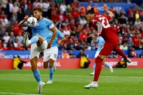 欧宝体育网页版-赛前突围战来临；武汉三镇围绕社区盾临场应变；悬念犹存；年轻球员得到机会