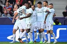 欧宝体育官网入口-多特蒙德历史50大球星