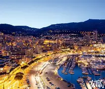 摩纳哥迎西甲关键赛；集结日外线爆发；目标明确；年轻球员得到机会