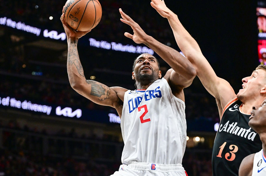 转会期多伦多猛龙迎来里程碑——NBA常规赛节点到来,压力陡增,赛程密集仍需轮换 转会期多伦多猛龙迎来里程碑——NBA常规赛节点到来,压力陡增,赛程密集仍需轮换